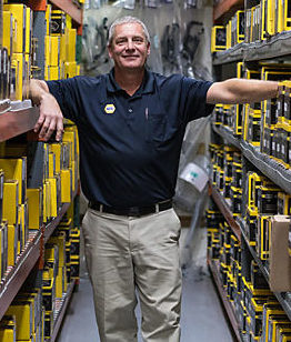 Ray Hillinger, owner of Glenbrook Auto Parts, a NAPA Auto Parts store in Glenview, IL